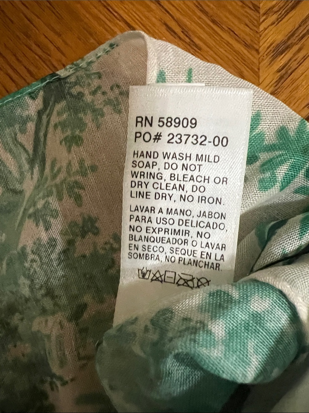 Gianni Bini White and Green Toile Sarong (Bathing Suit Bottom Cover up) - Picture 5 of 7